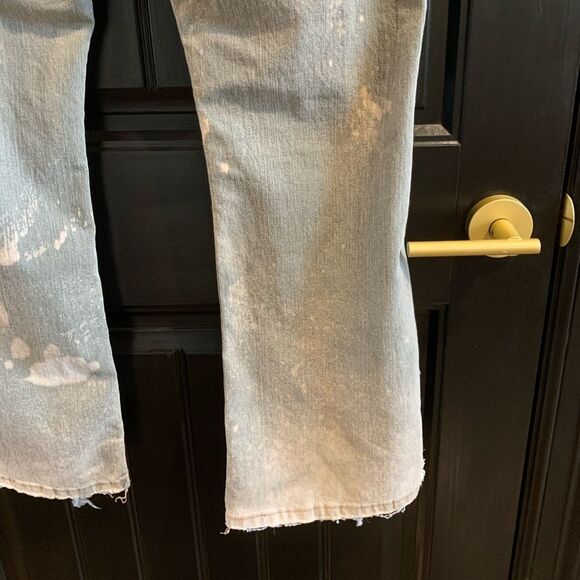 Levi’s Vintage 515 Distressed and Bleached Boot Cut Jeans | Size 14 - Picture 9 of 10